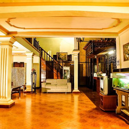 Mataram Hotel Exterior foto